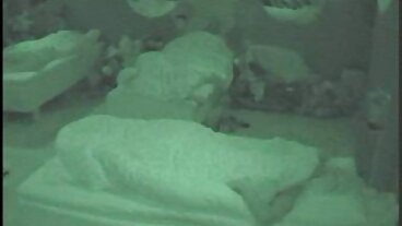 بنات الأخت تغريني لقضيبي! : ا مقاطع سكس كلاب وبنات