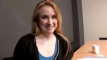 يستيقظ Rei مقاطع سكس كلاب وبنات على BAE مع Coochie