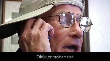 سجلات ButtSlut: قصة كنزي ريفز مقاطع سكسي مترجم