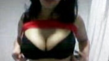 كتكوت ألماني شقراء Gangbanged مقاطع سكسي 2019 على الطاولة